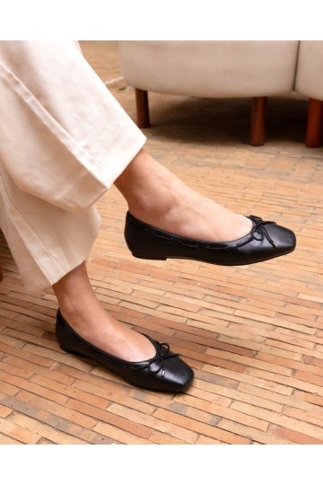 FLORA Black Eyelet Detail Bow Flat Ballerina