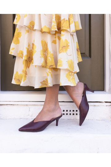 IMOGEN Burgundy V Cut Point Toe Mid Heel Mule