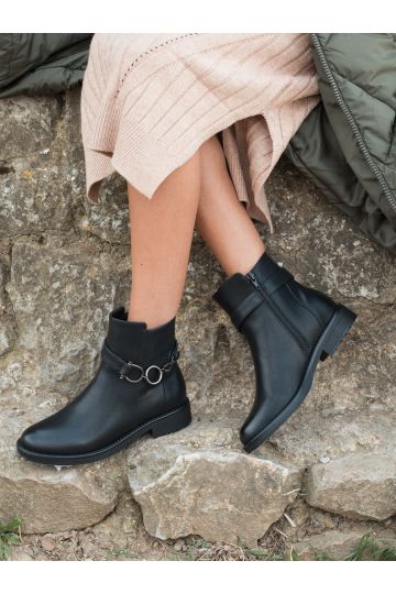 Loren Black Hardware Detail Flat Chelsea Ankle Boot