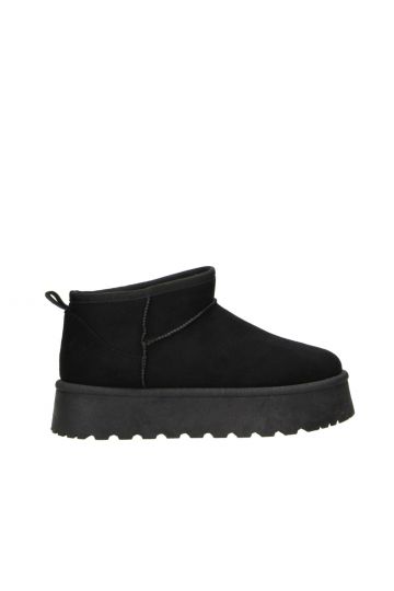 LUNA Black Low Ankle Pull On Platform Boot