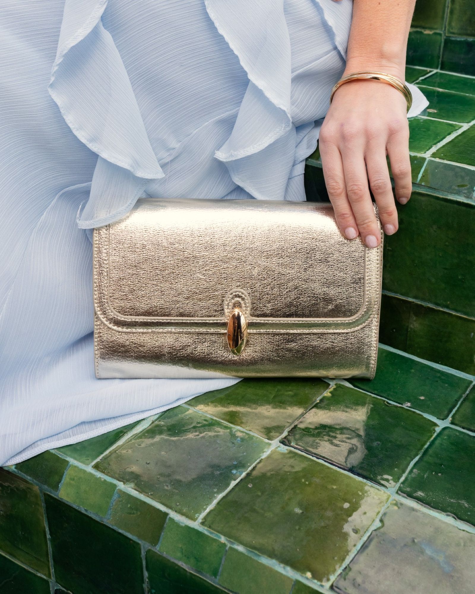 Angel Gold Hardware Detail Chain Clutch Bag