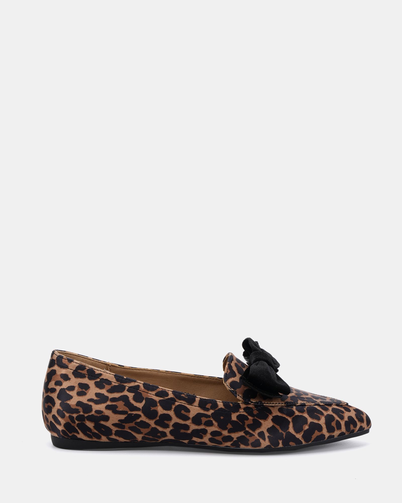 WIDE FIT COCO Leopard Bow Flat Point Shoe