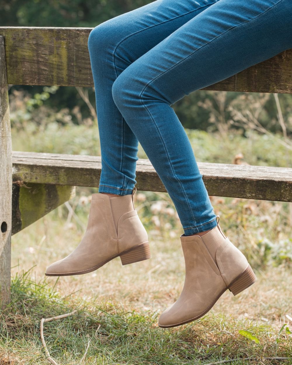 Dacre Taupe Flat Ankle Chelsea Boot
