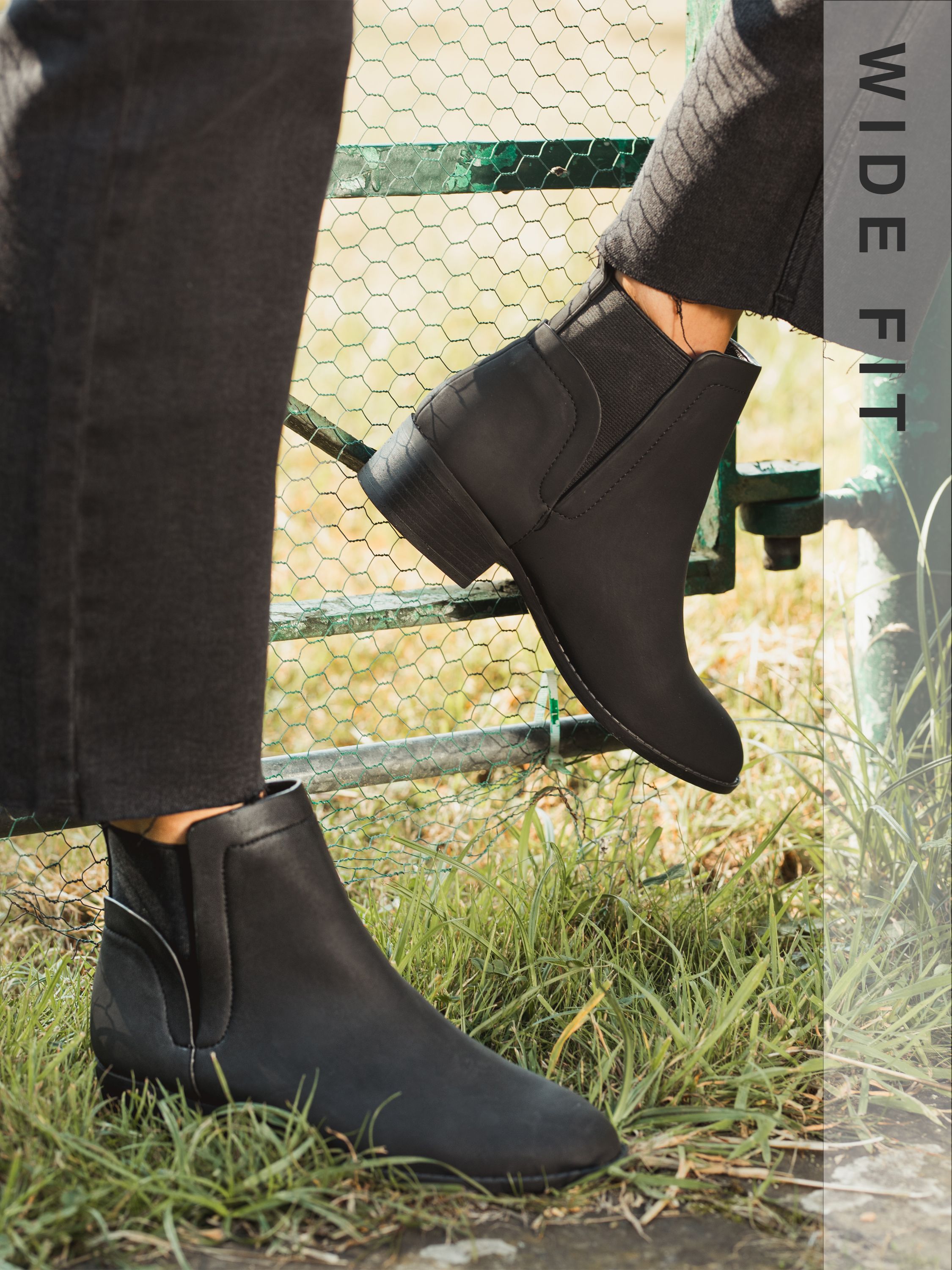 Wide Fit Dacre Black Flat Ankle Chelsea Boot