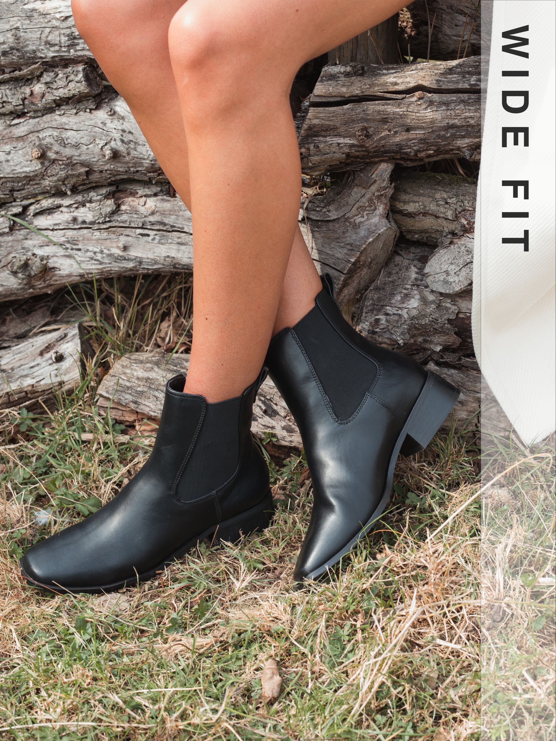 Wide Fit Daishiro Black Flat Ankle Chelsea Boot