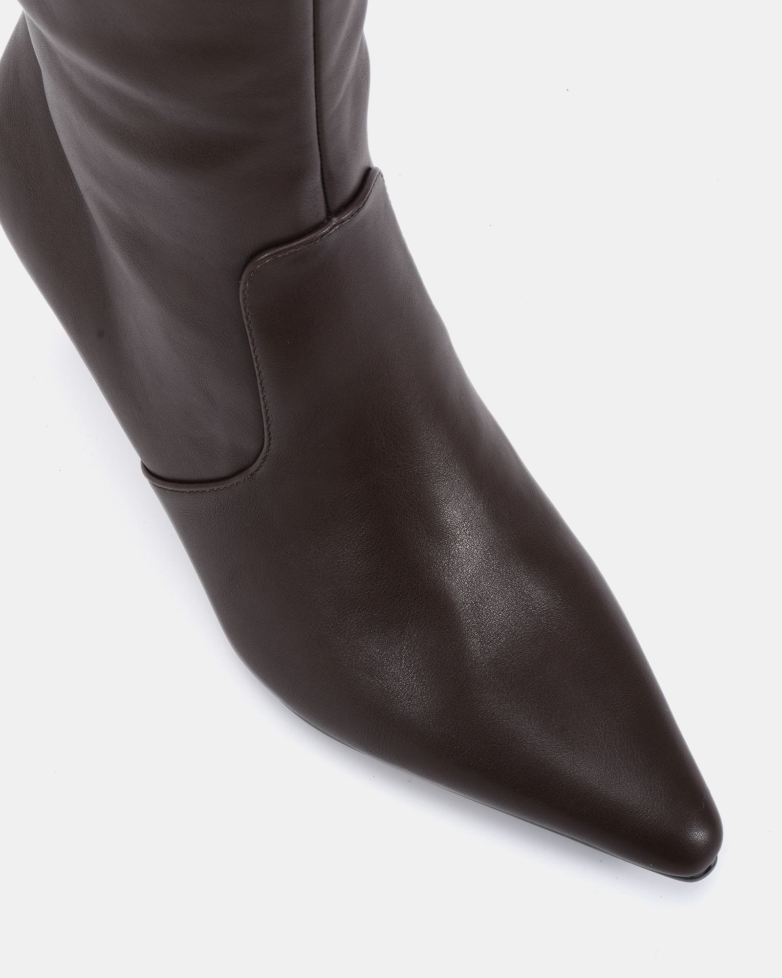 GRATEFUL Brown Mid Stiletto Heel Point Knee Boot