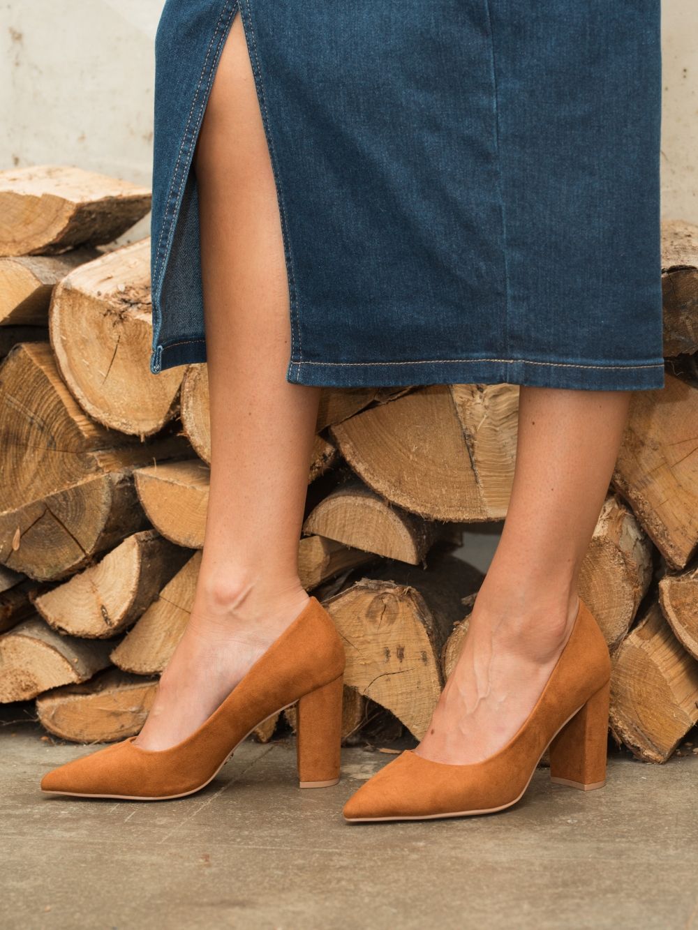 Illiana Tan Point Toe Block Heel Court Shoe