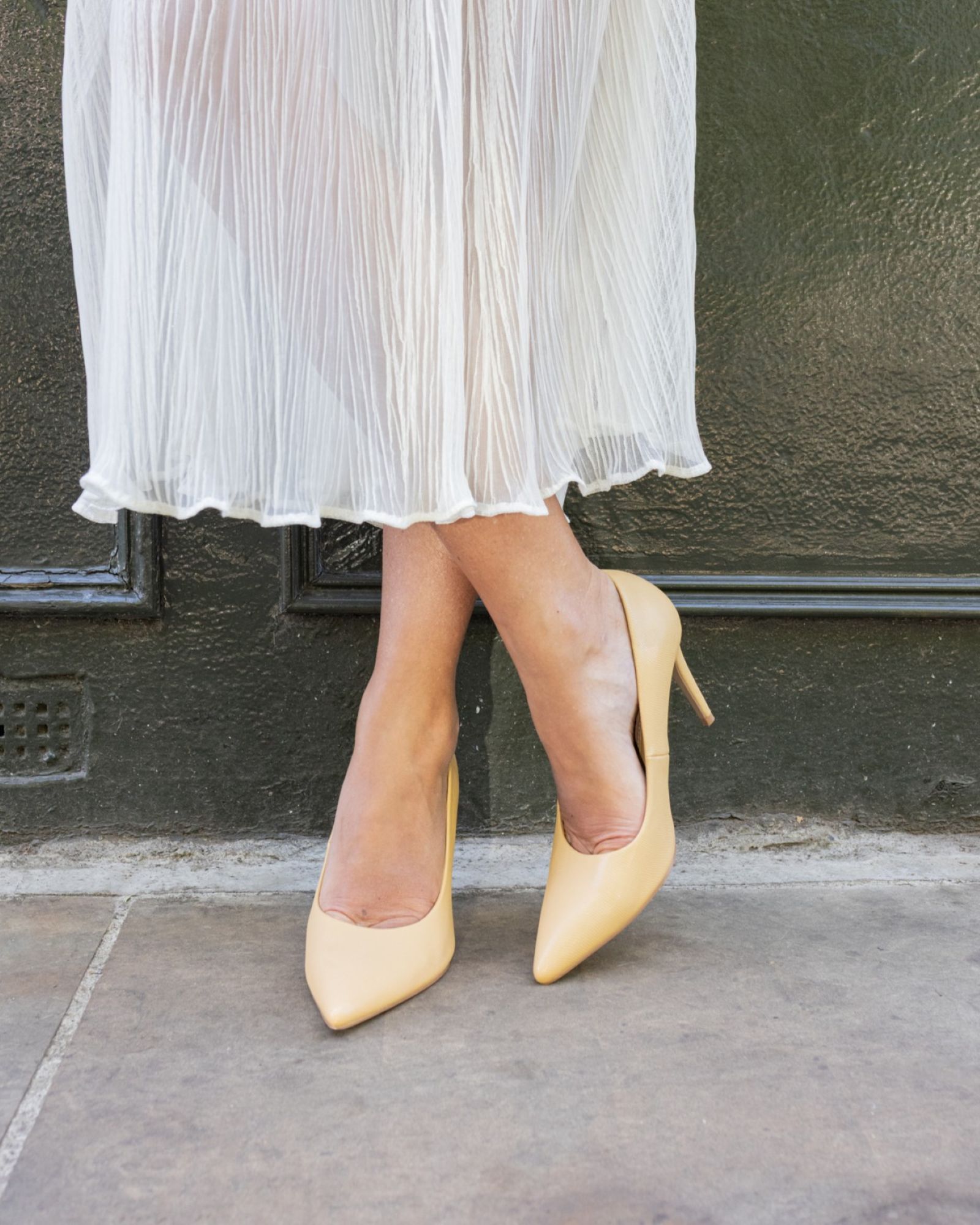 IMMACULATE Natural Point Court Shoe