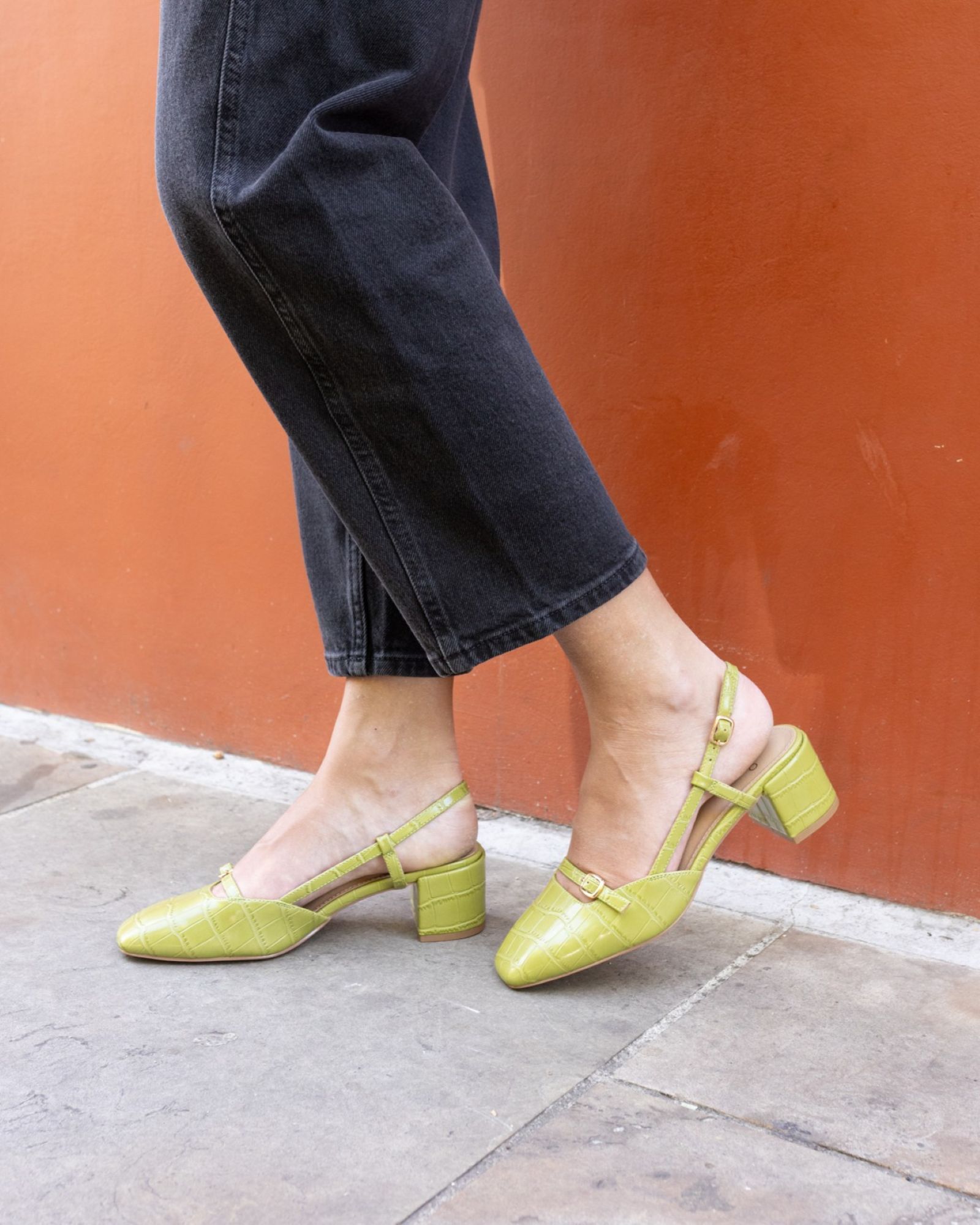 ISADORA Green Block Heel Mary Jane Slingback Court