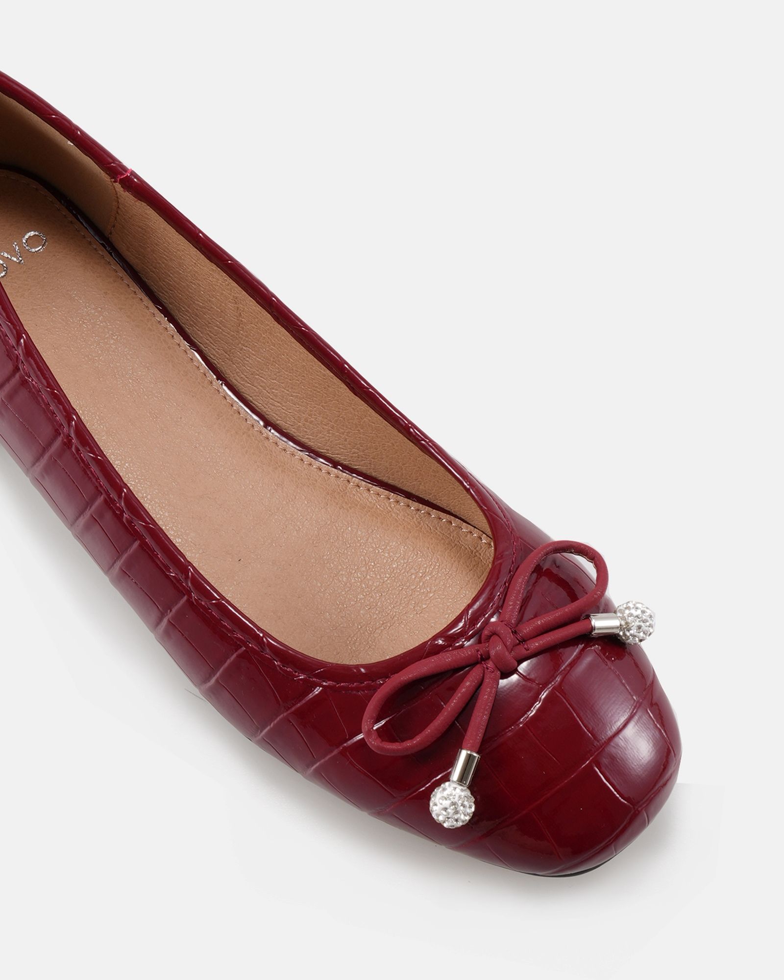 Chioggia Burgundy Low Heel Embellished Bow Ballerina