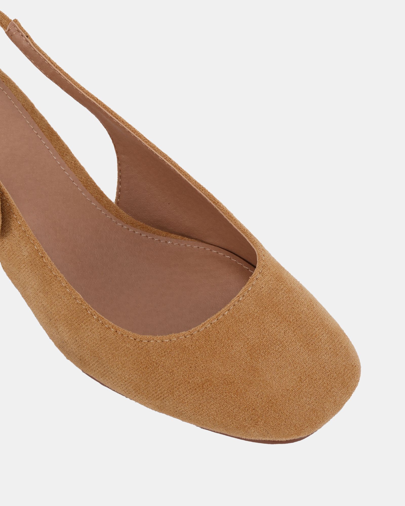 CLAUDIA Natural Bow Low Block Slingback