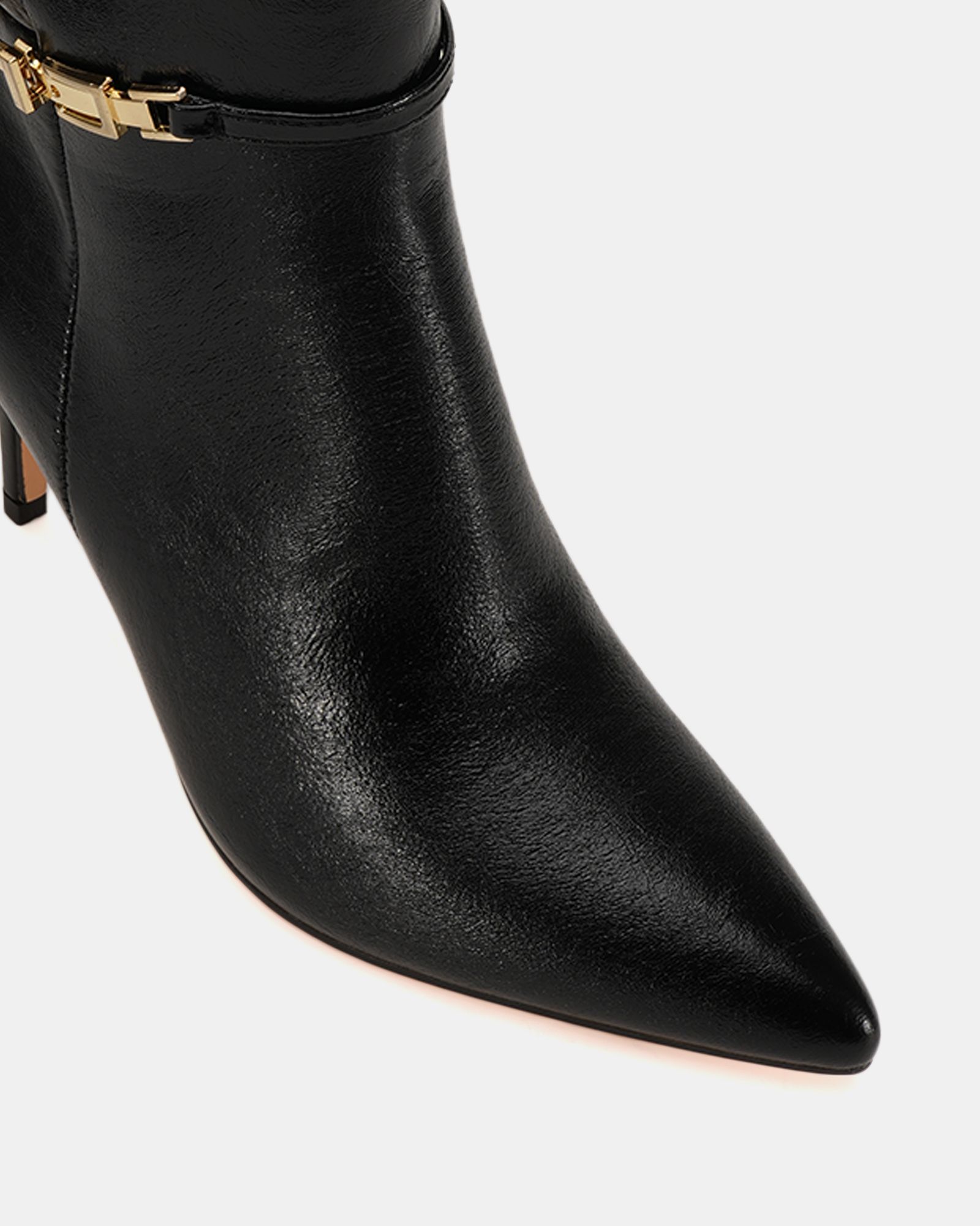 Ginny hardware point stiletto knee boot