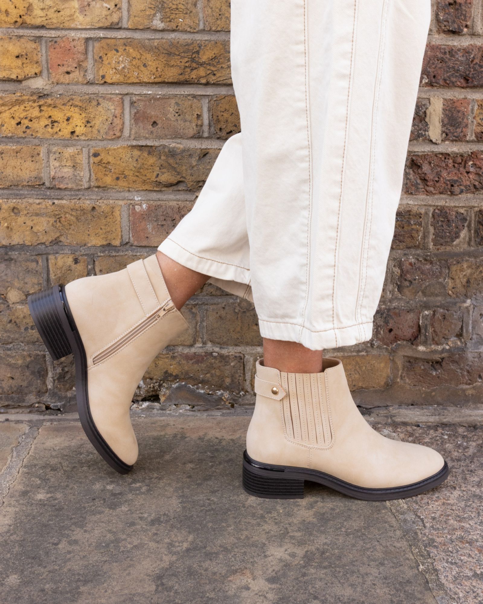 Wide Fit Darlina Taupe Flat Chelsea Ankle Boot