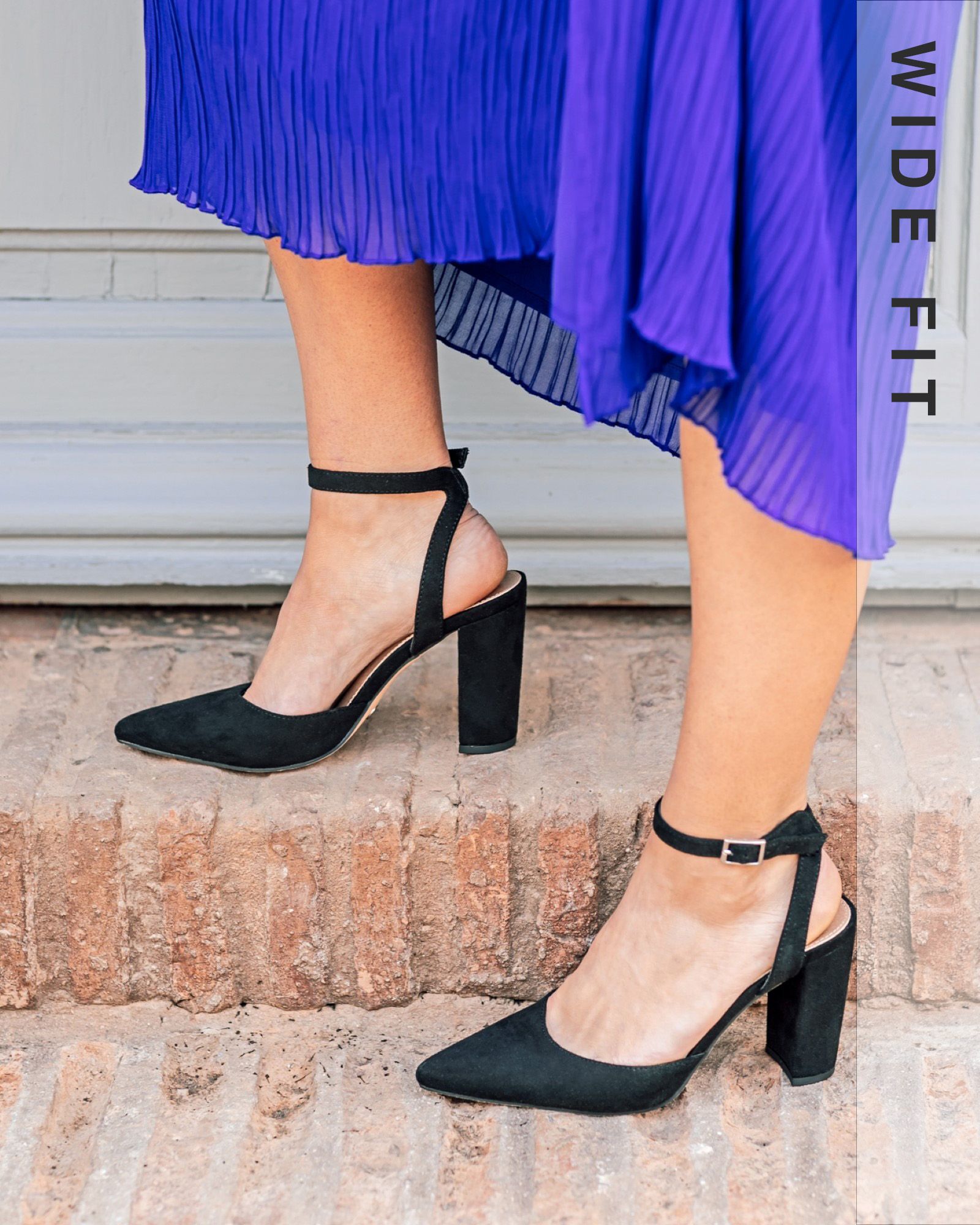 HANNAH Chunky Platform Heels - Black Snake | Black heels, Platform heels  chunky, Black platform heels